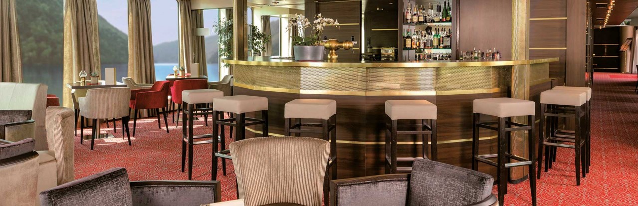 Saga Amadeus Royal Bar